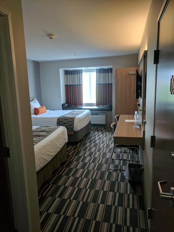 Microtel Inn & Suites By Wyndham Clarion Extérieur photo