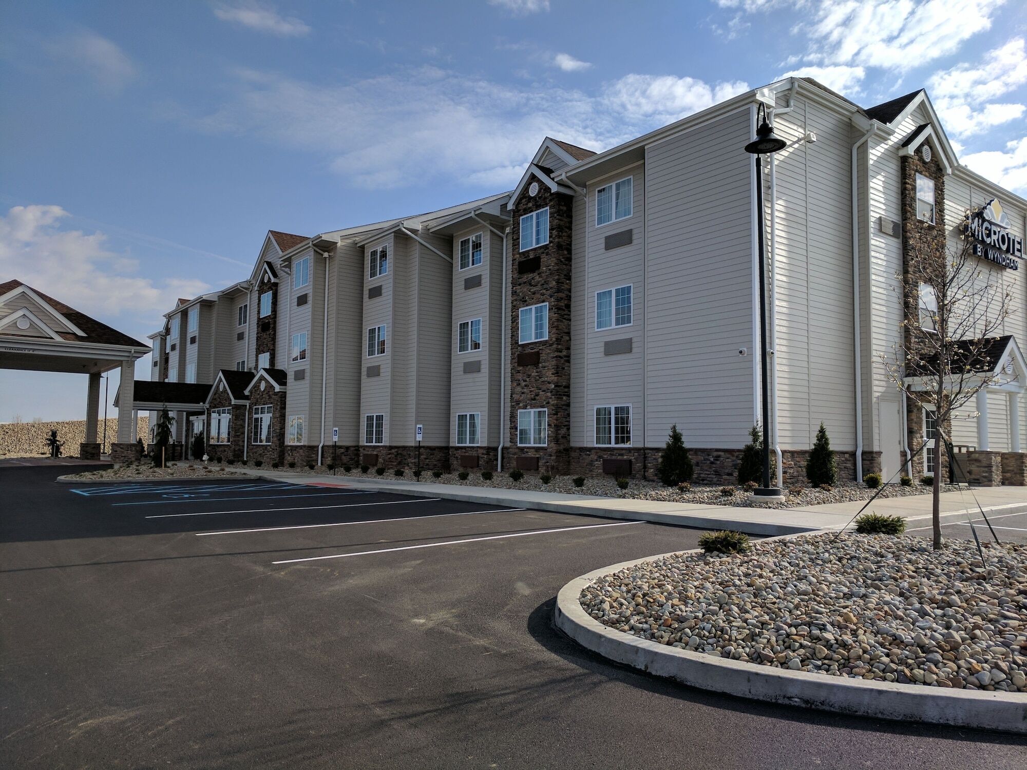 Microtel Inn & Suites By Wyndham Clarion Extérieur photo